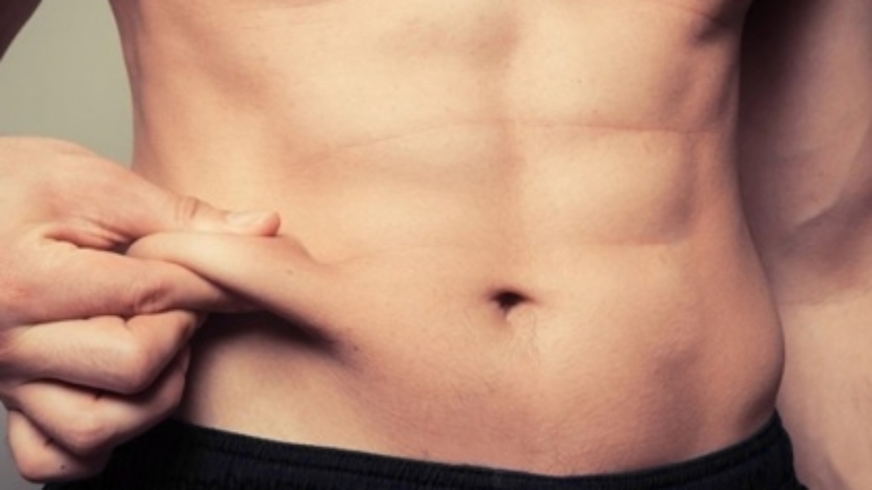 obezite-ameliyati-sonrasi-sarkma-ve-estetik-ameliyat